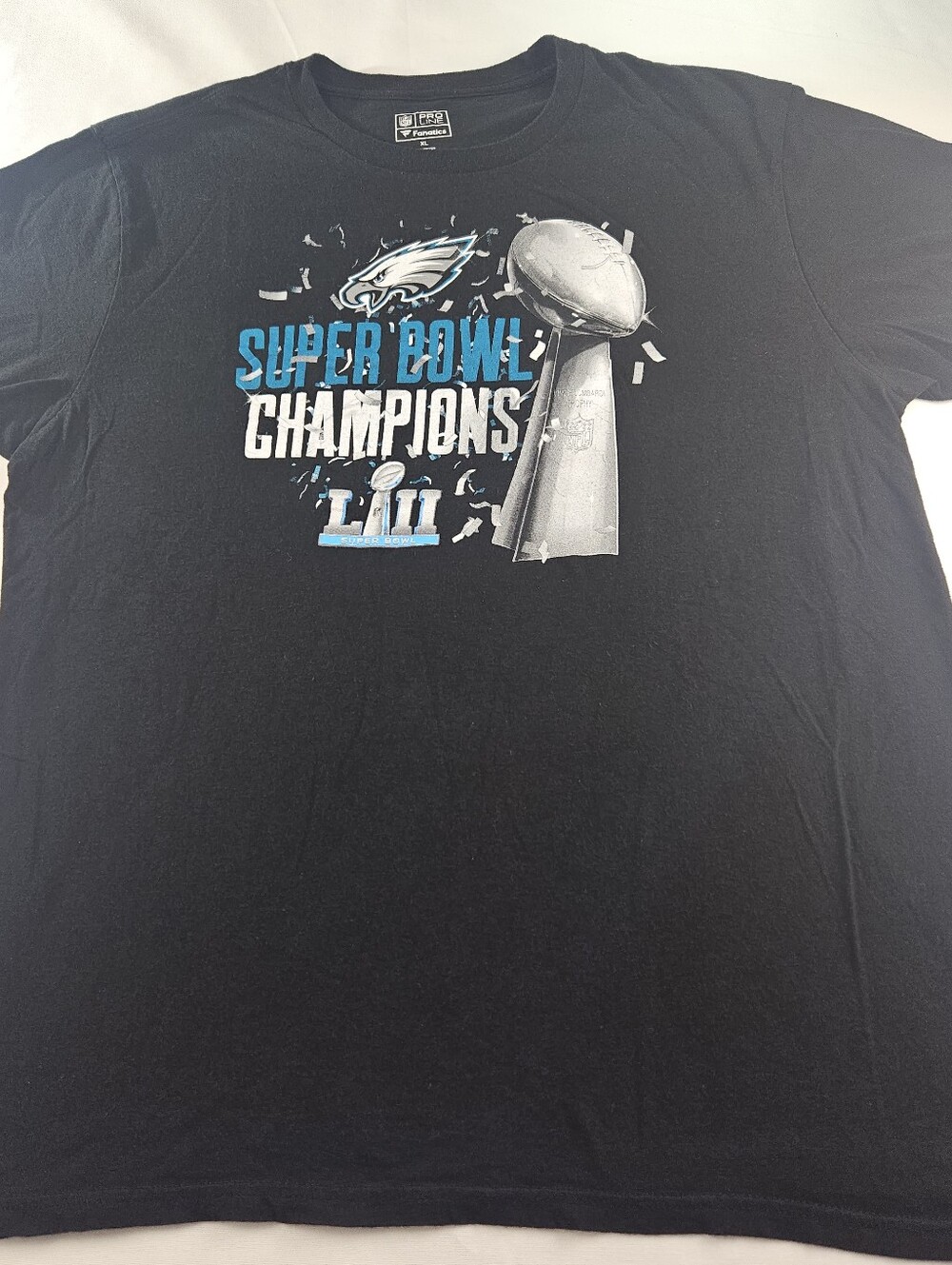 Philadelphia Eagles Super Bowl LII Champions Black Graphic Tee Size XL